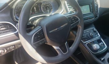 2015 Chrysler 200 Limited full