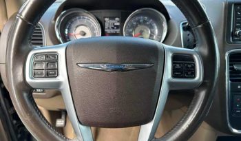 2013 Chrysler Town & Country full
