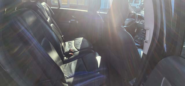 2013 Volvo XC90 AWD – 3rd row seating full