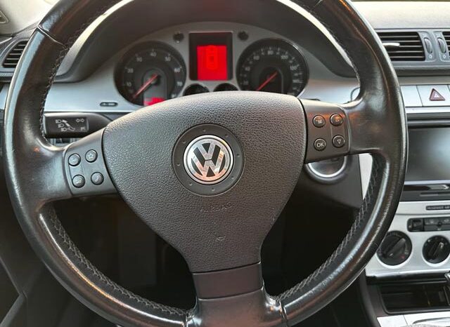 2009 Volkswagen Passat full
